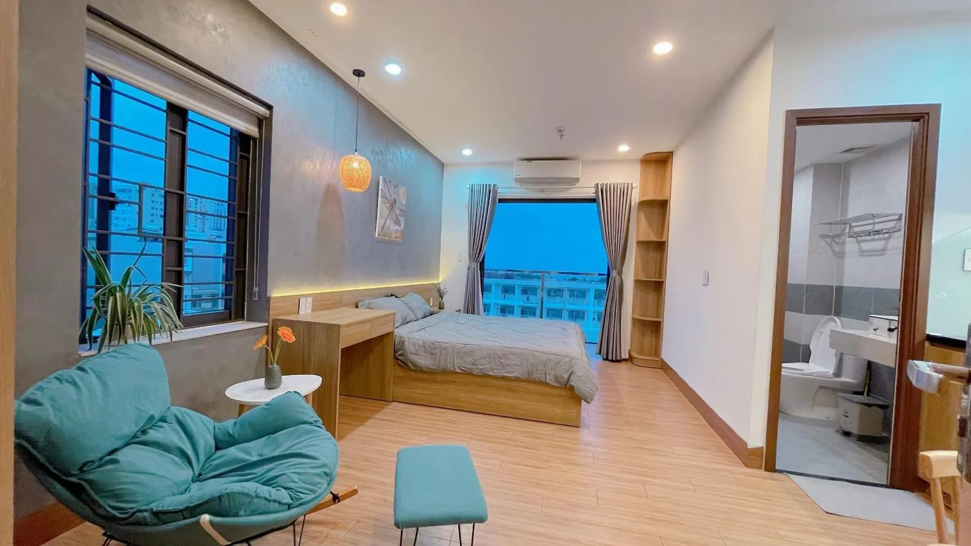Reveur Apartment Da Nang